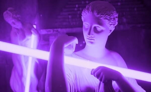 pic Fashwave Statue neo nazi the aesthetics of fashwave