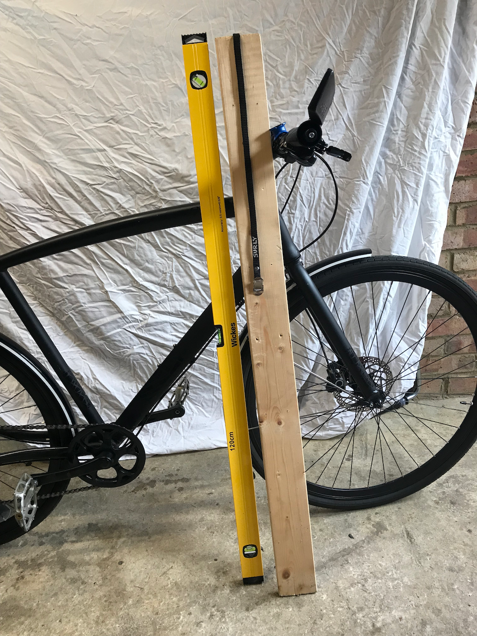 The two planks bicycle fork and handlebar alignment method by Jon