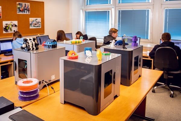 3d Printing For The Education Industry The Classroom Of The Future By Zeal 3d Printing Medium