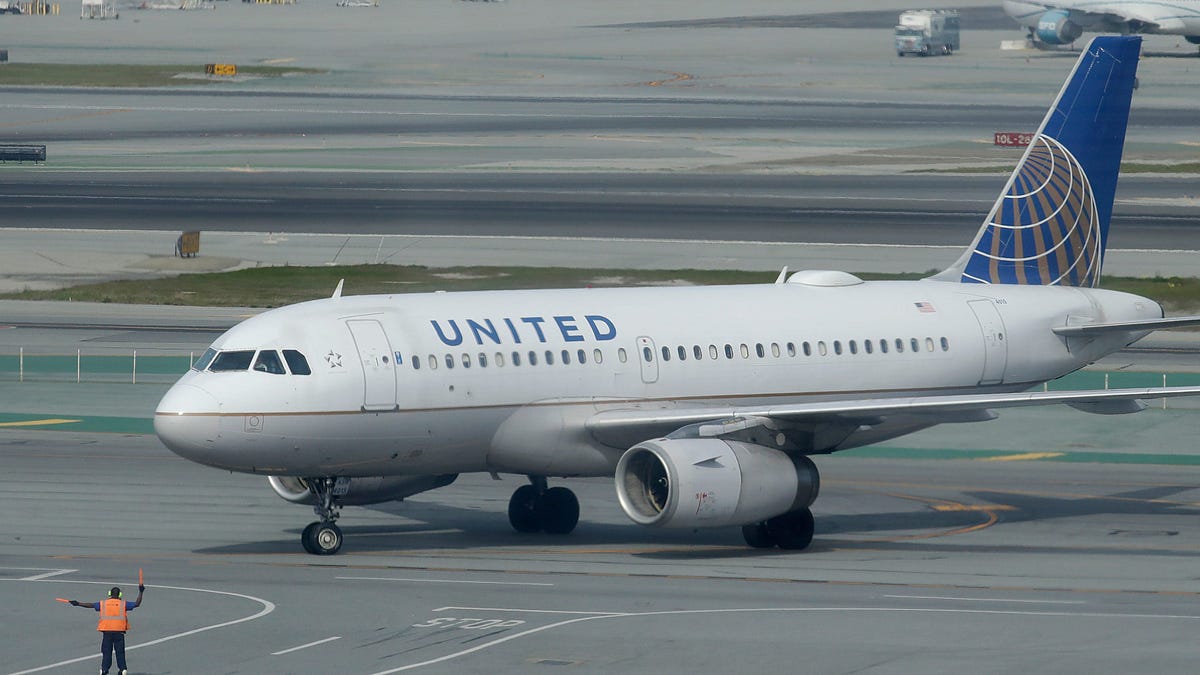 How to change united airlines reservations david johnson medium