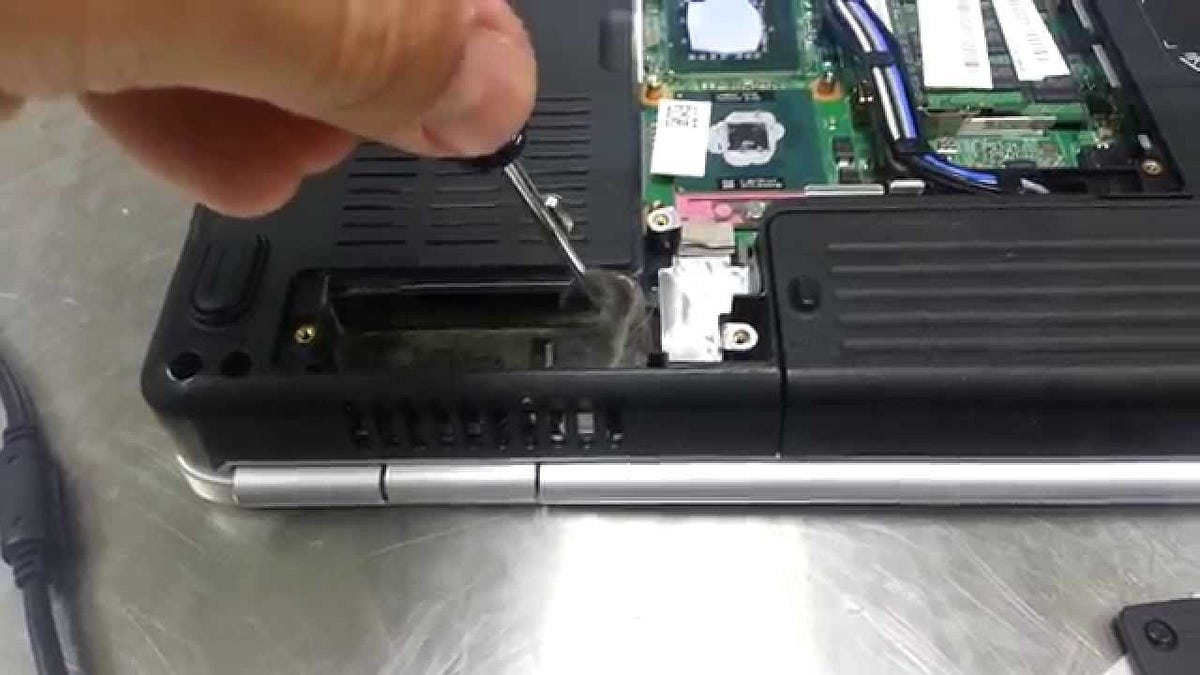 Most Common Laptop Hardware Problems by Lappie World Medium