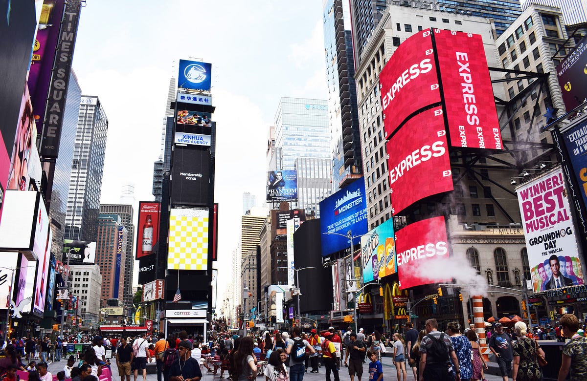 How AR & Other AI-Driven Innovations Will Revolutionize ...