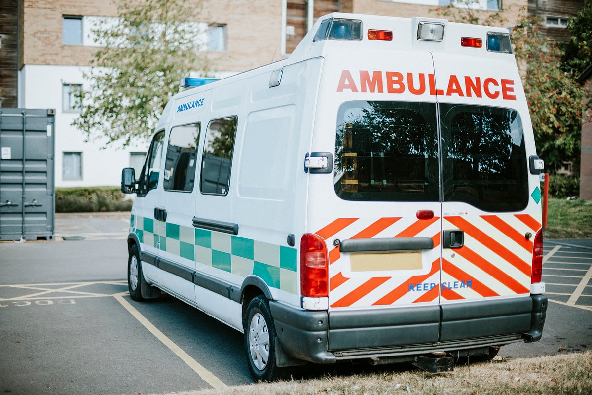 Roles & Responsibilities of Ambulance Service — Medicore