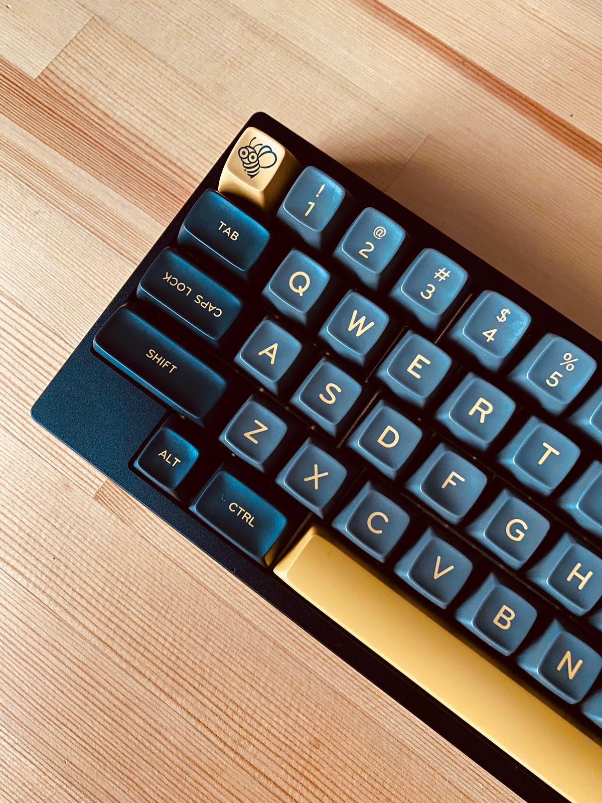 自作キーボード Kbdfansのhhkbスタイルdiyキット Tfv2 を作るよ By K00kiee Log Medium 自作キーボード Kbdfansのhhkbスタイルdiyキット Tfv2 を作るよ By K00kiee Log Medium