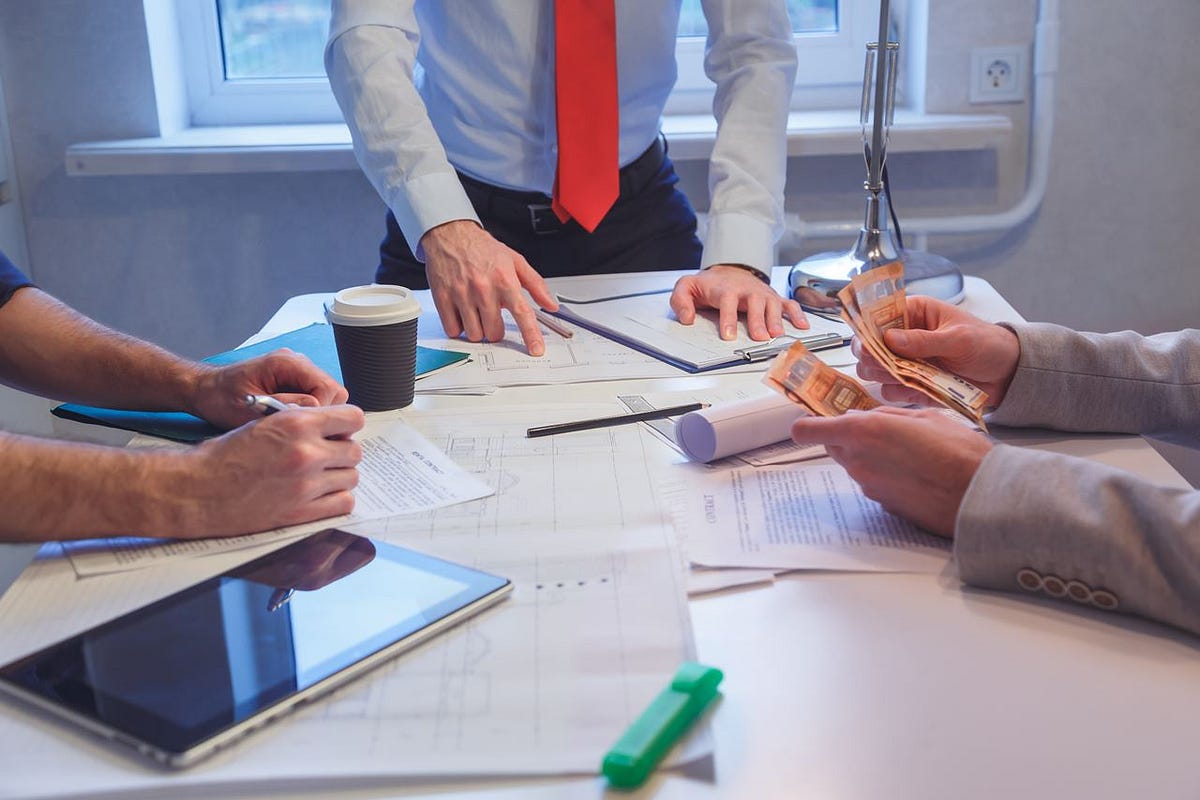 Change Management Positions: Roles and Duties | by Hickson Chen | Medium