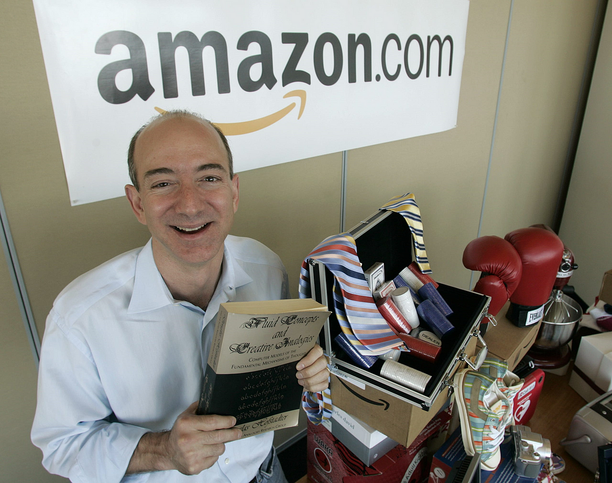 Jeff Bezos From A Geek To An Entrepreneur Heading Towards World