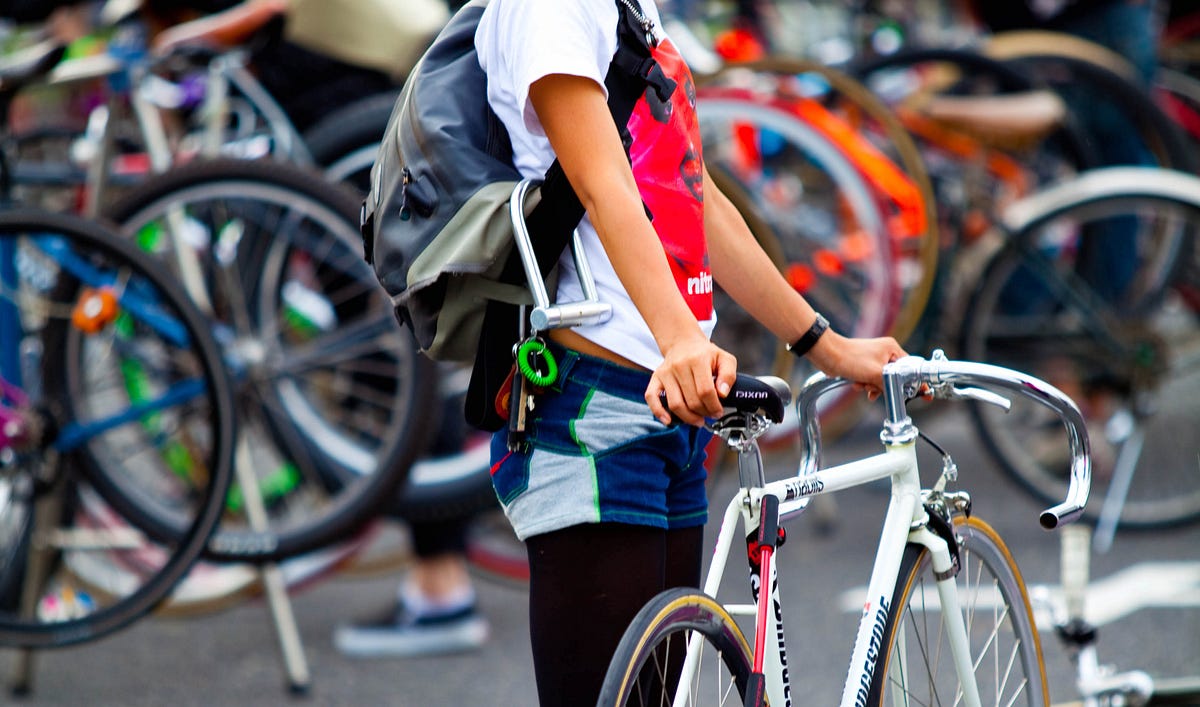 My Summer Working as an Uber Bike Messenger - 1*MMw NZIuSQ0MI GzWInk2Q