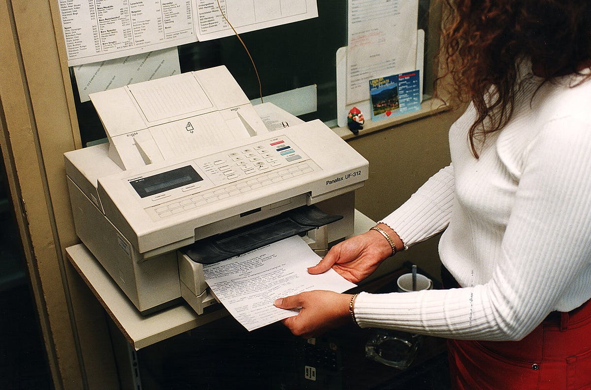 In the 90s, bizarre rumors and urban legends spread to the masses via fax  machine | by Stephanie Buck | Timeline