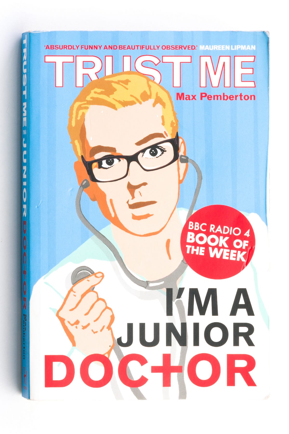 Book review Trust Me, I’m a Junior Doctor by Max Pemberton by