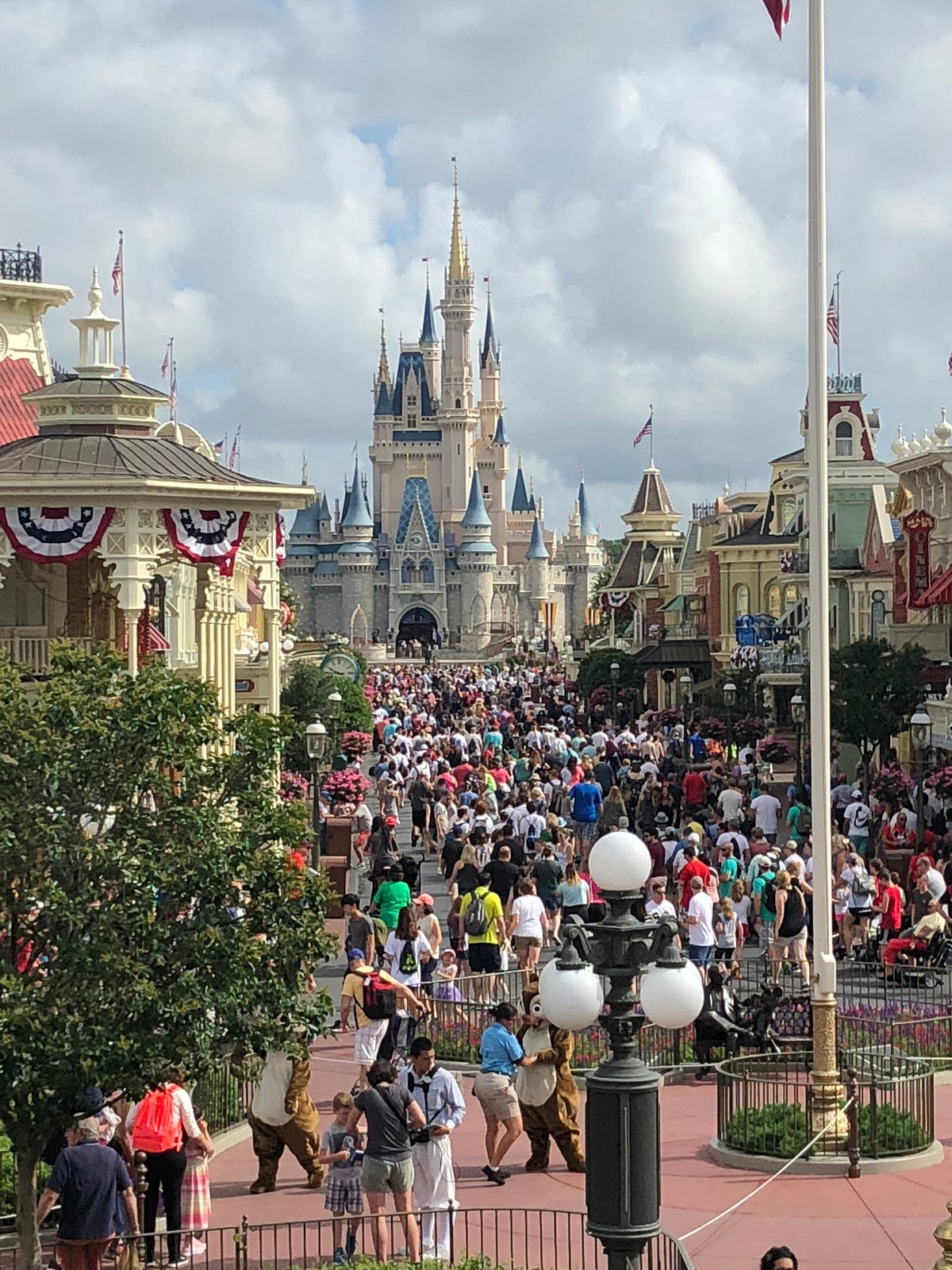 Elyse Myers' Divorce: What She Wishes She Knew Before It Happened - gkekonq