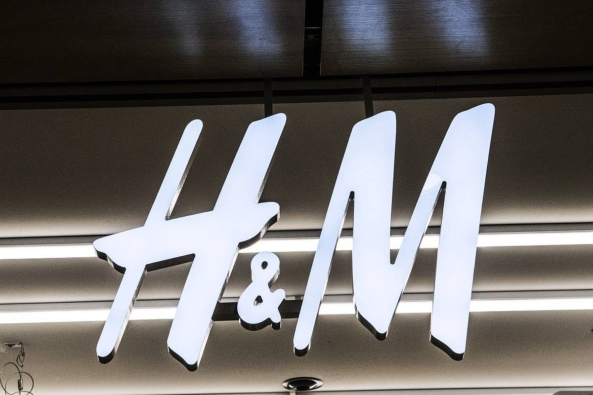 Is clothing-giant H&M conquering the future of retail? | by Patrik Slettman  | Medium