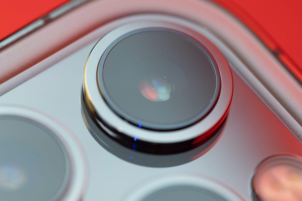 3 apps to turn your iPhone into a webcam | by Steven Kryger | Jul, 2021