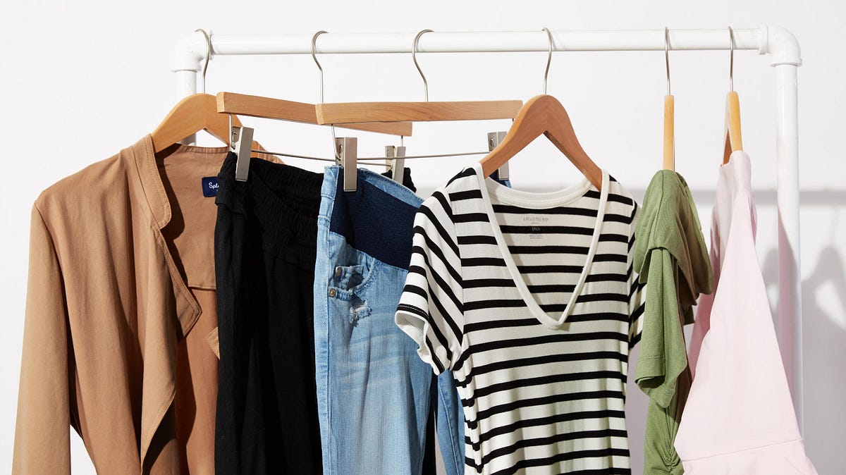 Pregnancy suits you! How maternity clothes can conceal or emphasize