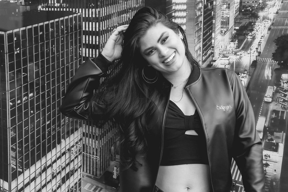 A Sexy Blogger Luana Kazaki … voltou. | by Luana Kazaki | Medium