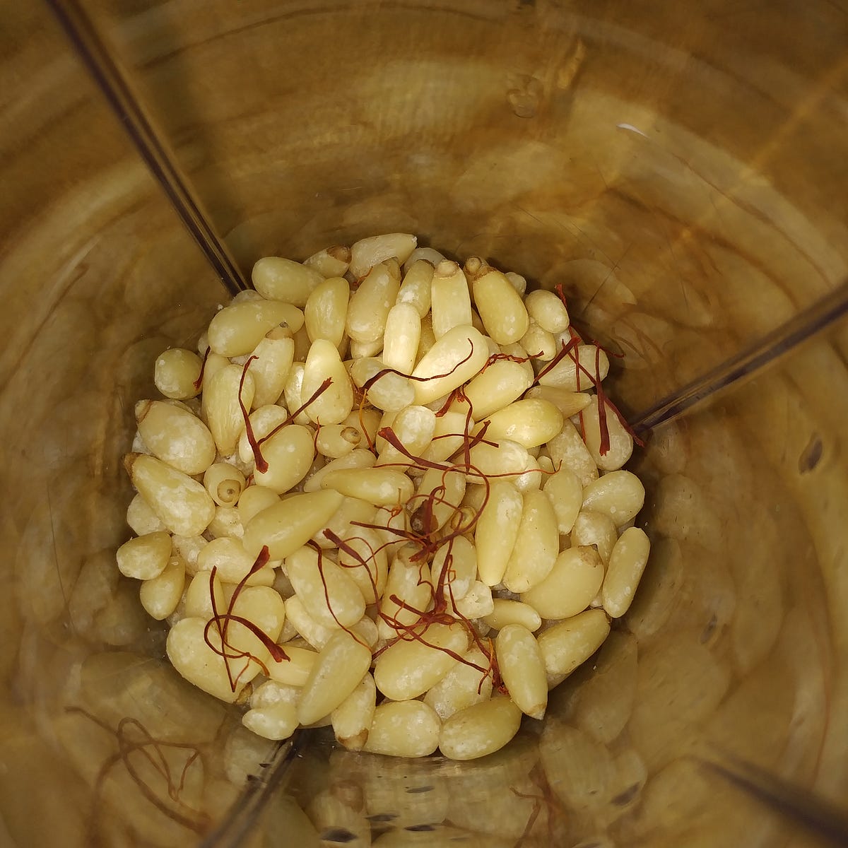 Pine Nut Milk With Saffron. The perfect holiday drink by Dr