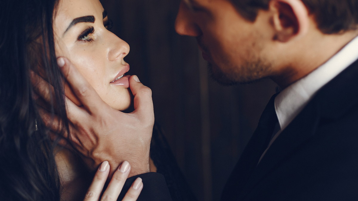 swingers help girl achieve orgasm properly Sex Images Hq