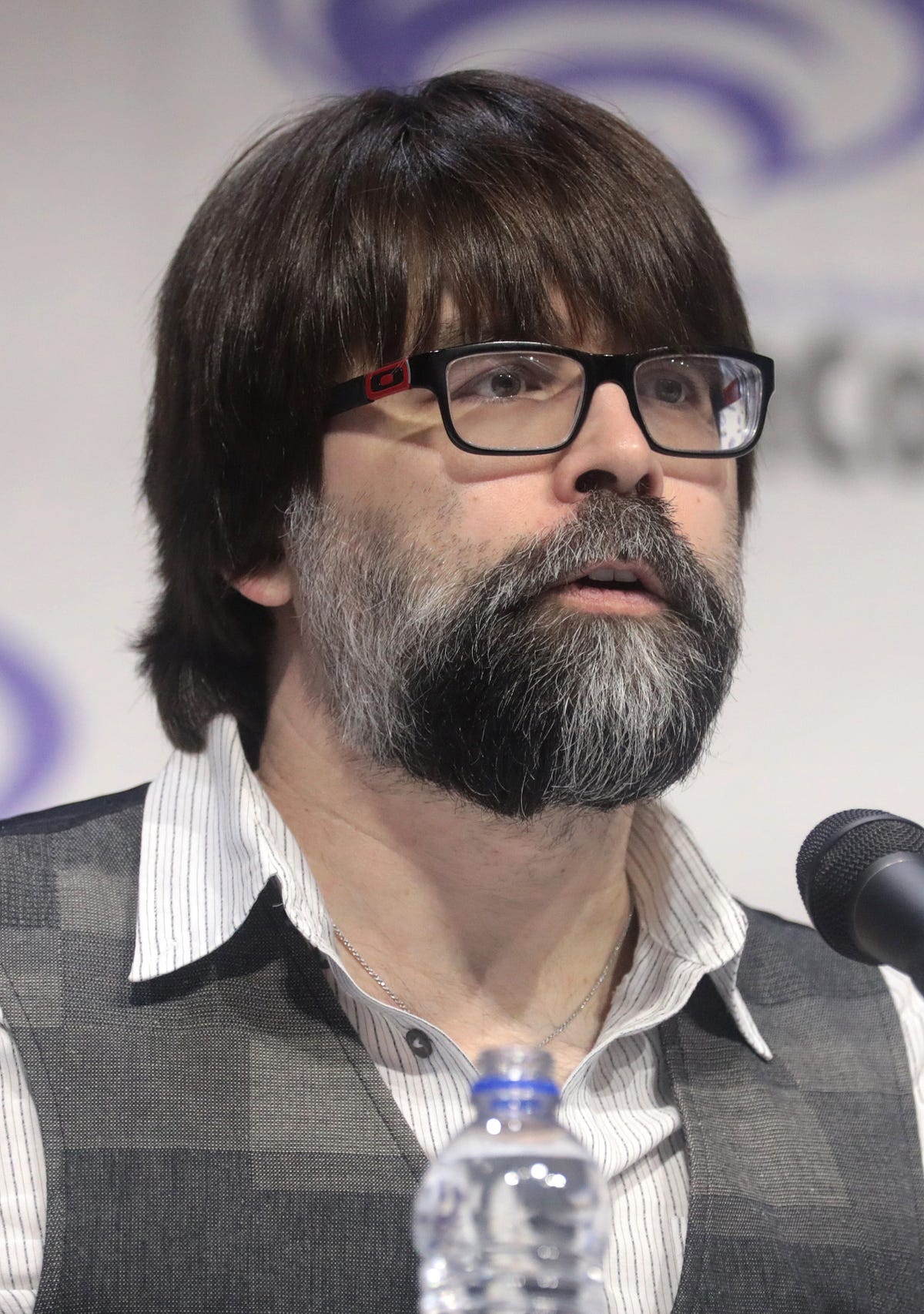 A Review of Joe Hill’s “Full Throttle” by Zachary Houle
