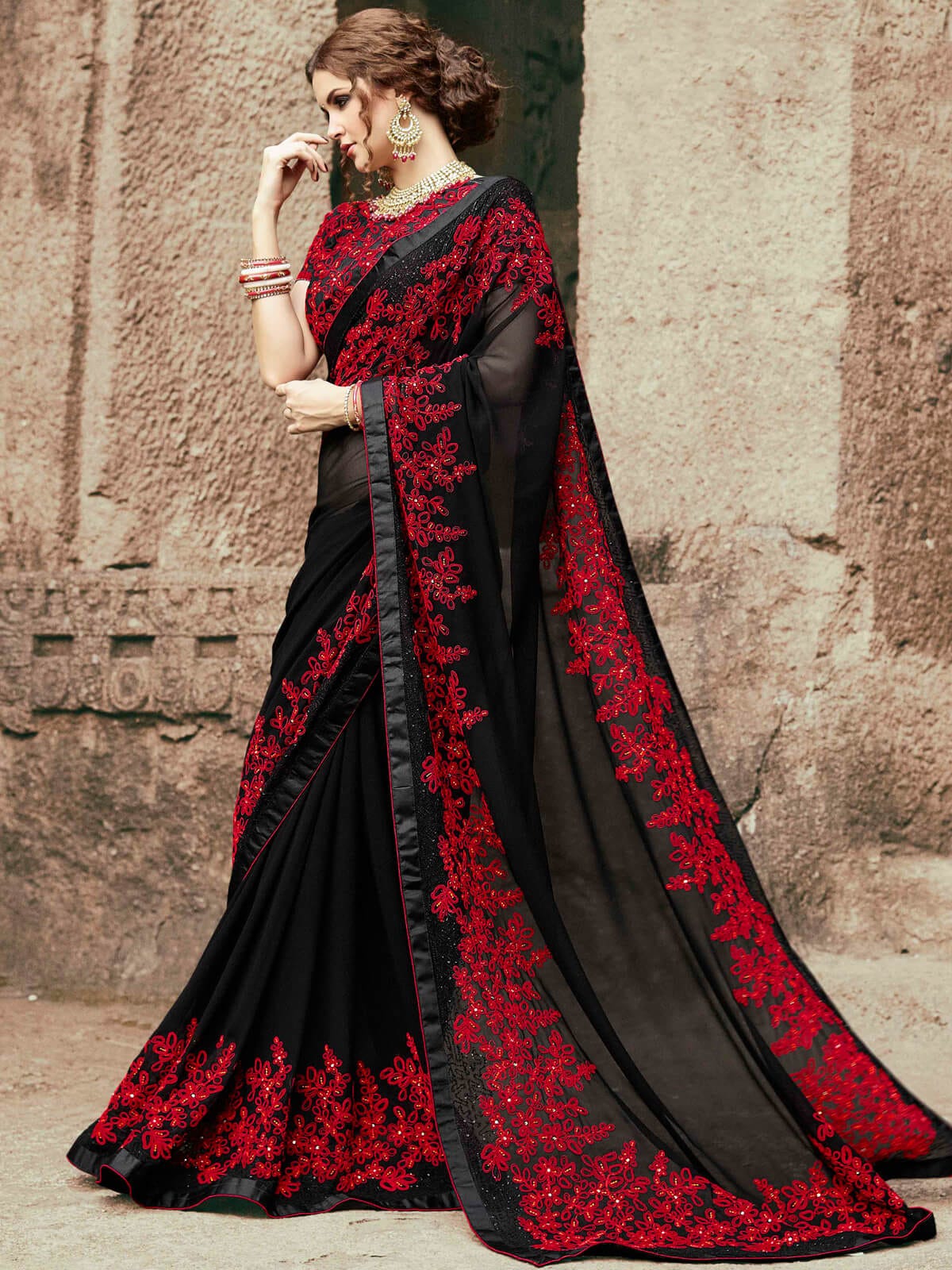 Unique Red and Black Wedding Wear ...