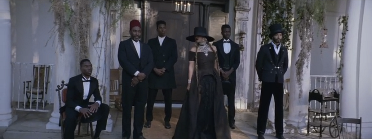 You might have missed this symbol of black wealth in Beyoncé's “Formation”  | by Asher Kohn | Timeline