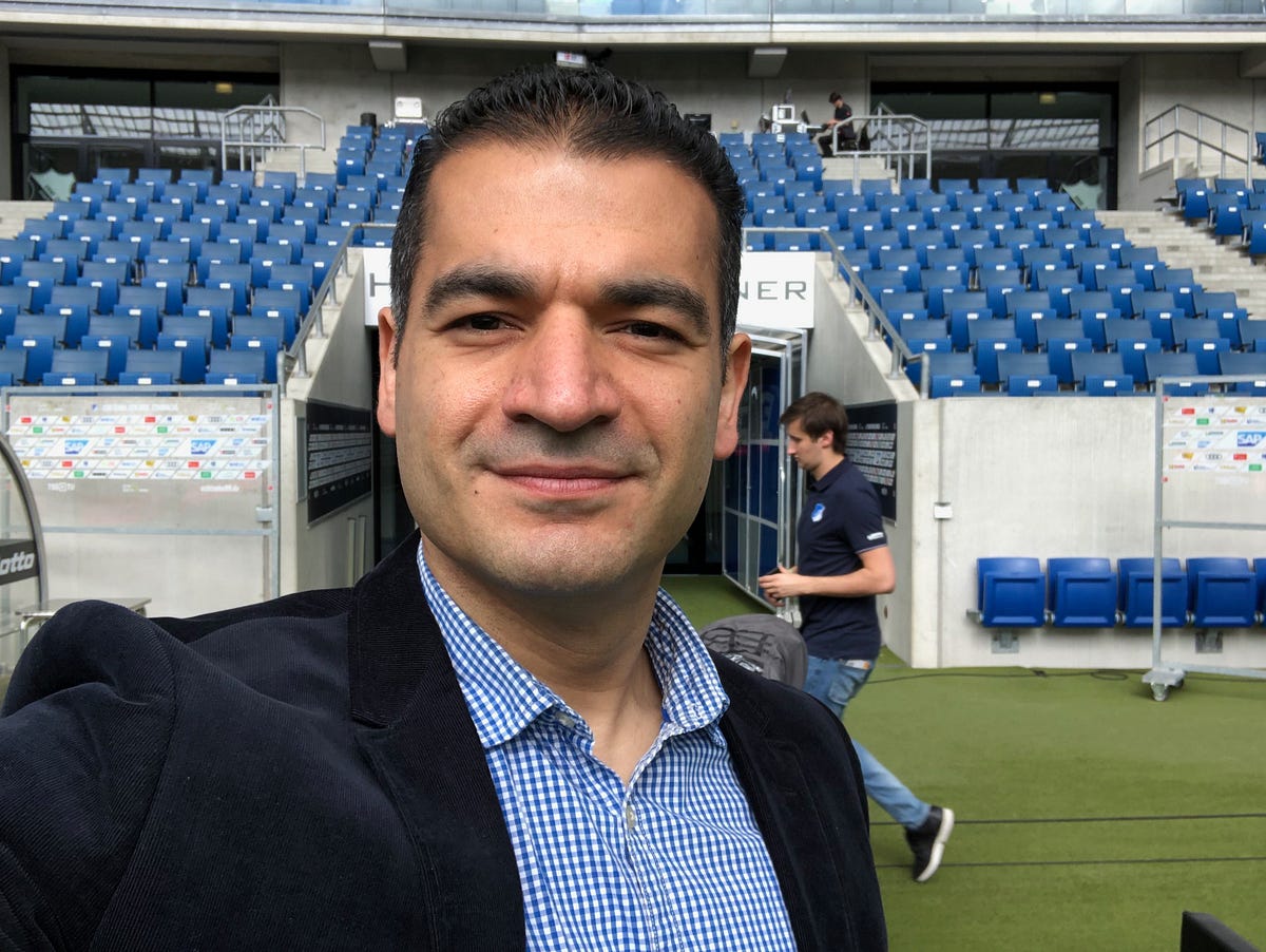 The biggest differences between Football and Basketball by Reza