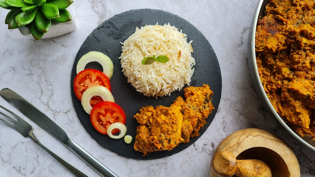 LowCalorie Butter Chicken without Cream! by Priyanka Mane Crunchy