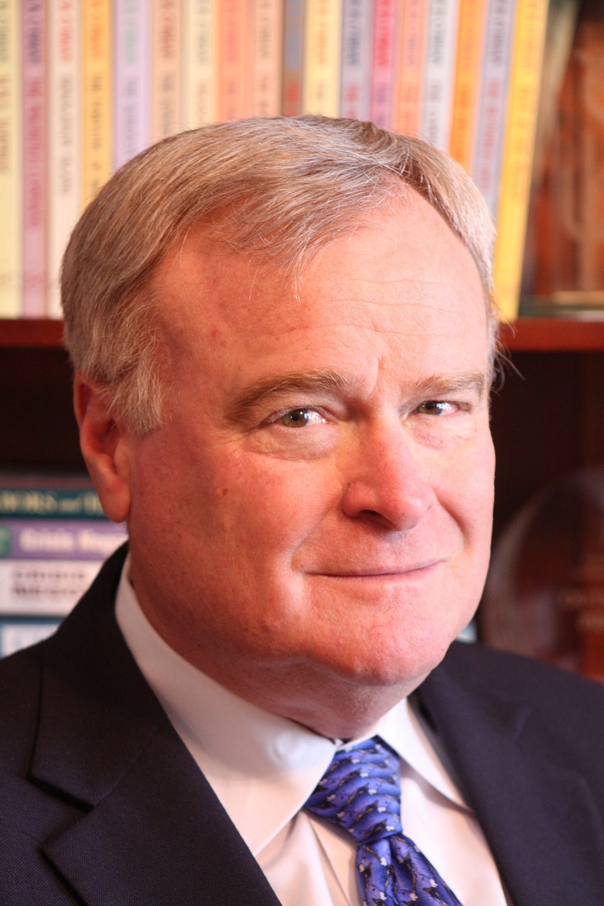 Gary Noesner on Negotiating and the FBI by Vunela Vunela