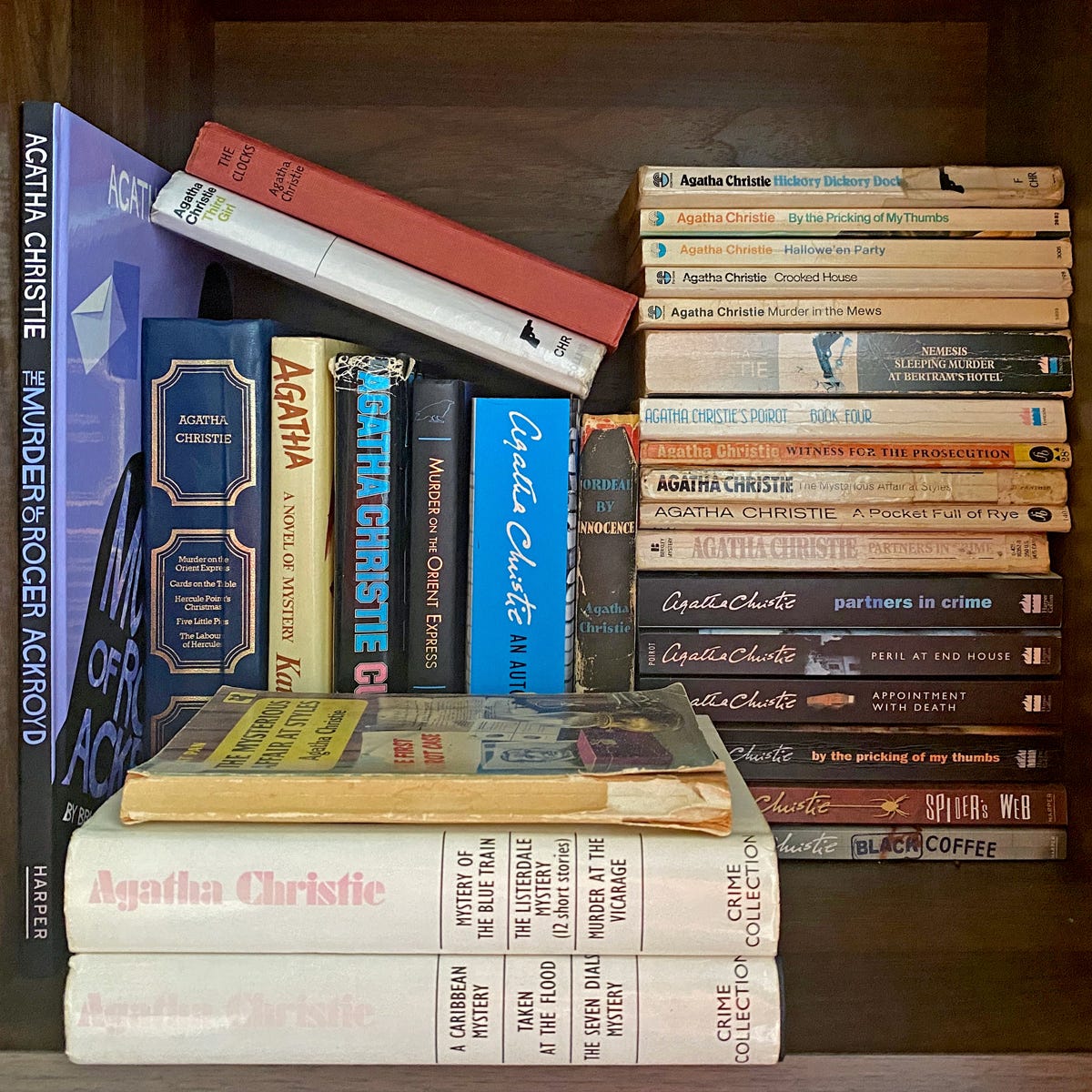 5 Best Agatha Christie Novels — Book Review | by Raven Books | Books Are  Our Superpower