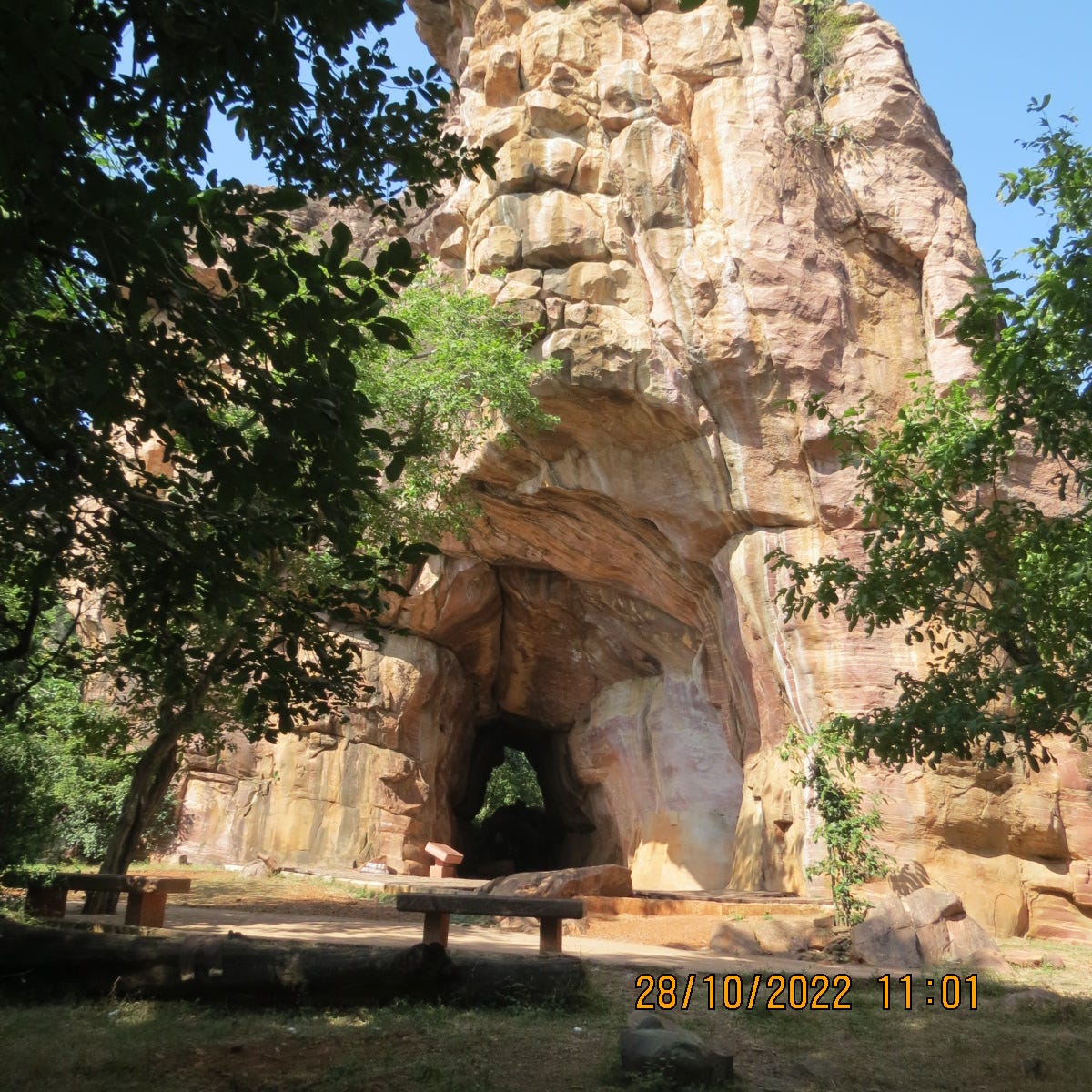 Amazing Rock Shelters Of Bhimbetka, India - Shimonti Paul - Medium