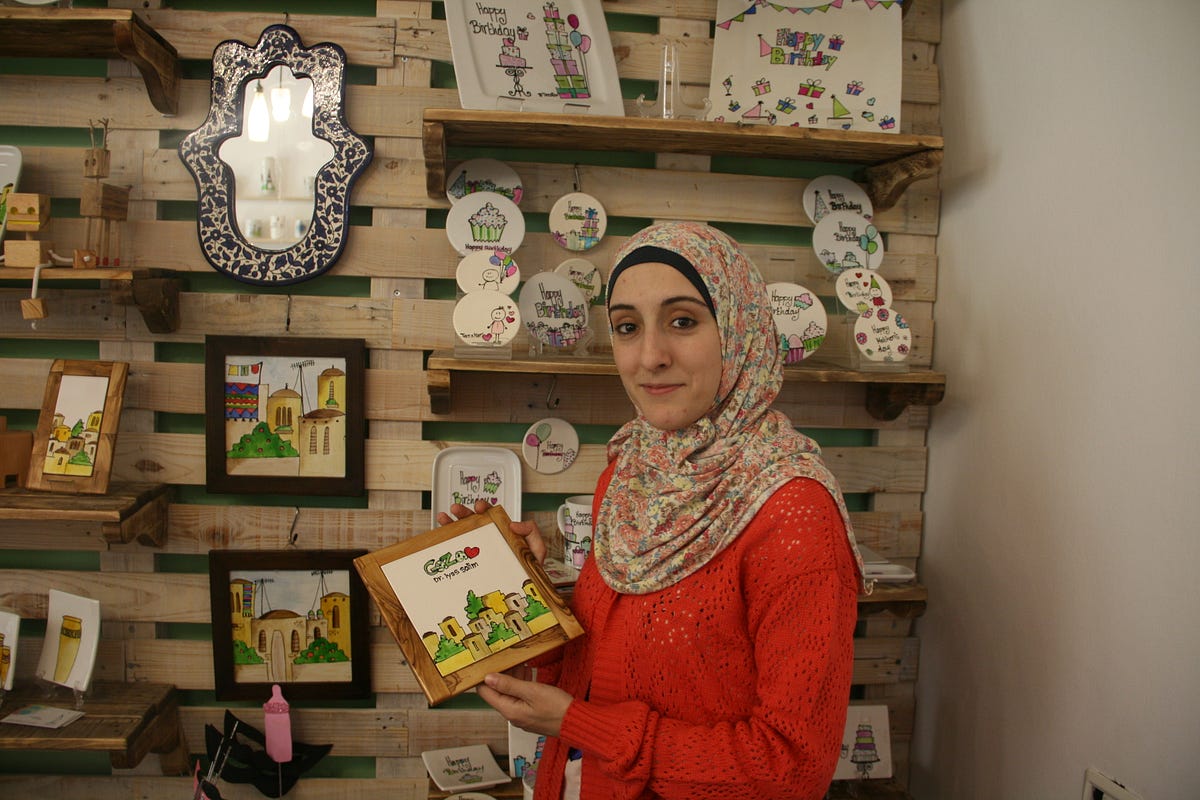 Behind the scene photo essay image