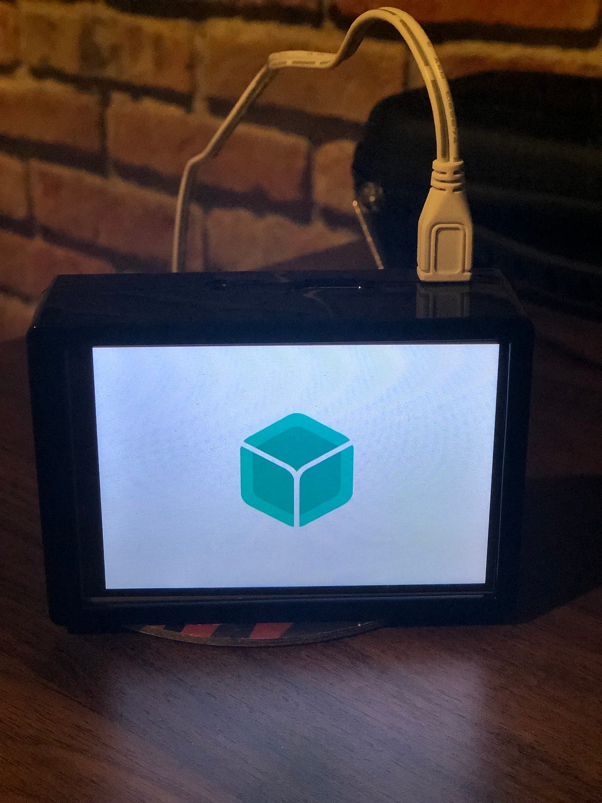 setup-mhs-3-5-raspberry-pi-3-display-in-balenaos-by-carlos-yakimov