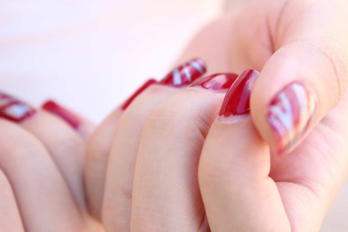 nagel lackieren wie gelingt es am besten by laura lenzing medium