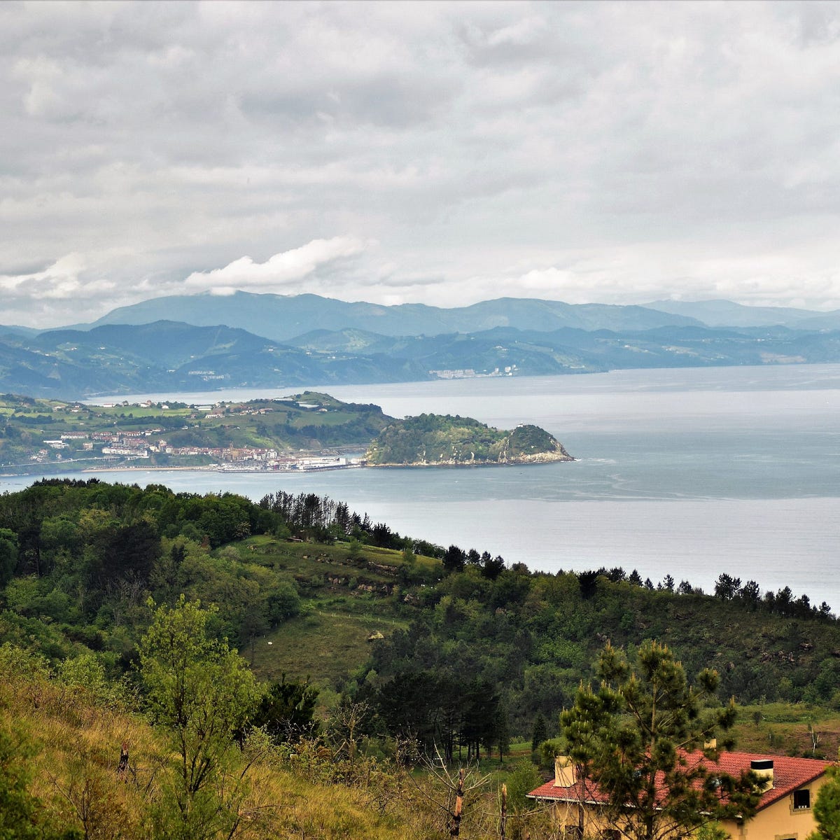 Walking Camino del Norte. Walking the Camino del Norte means… by WAW