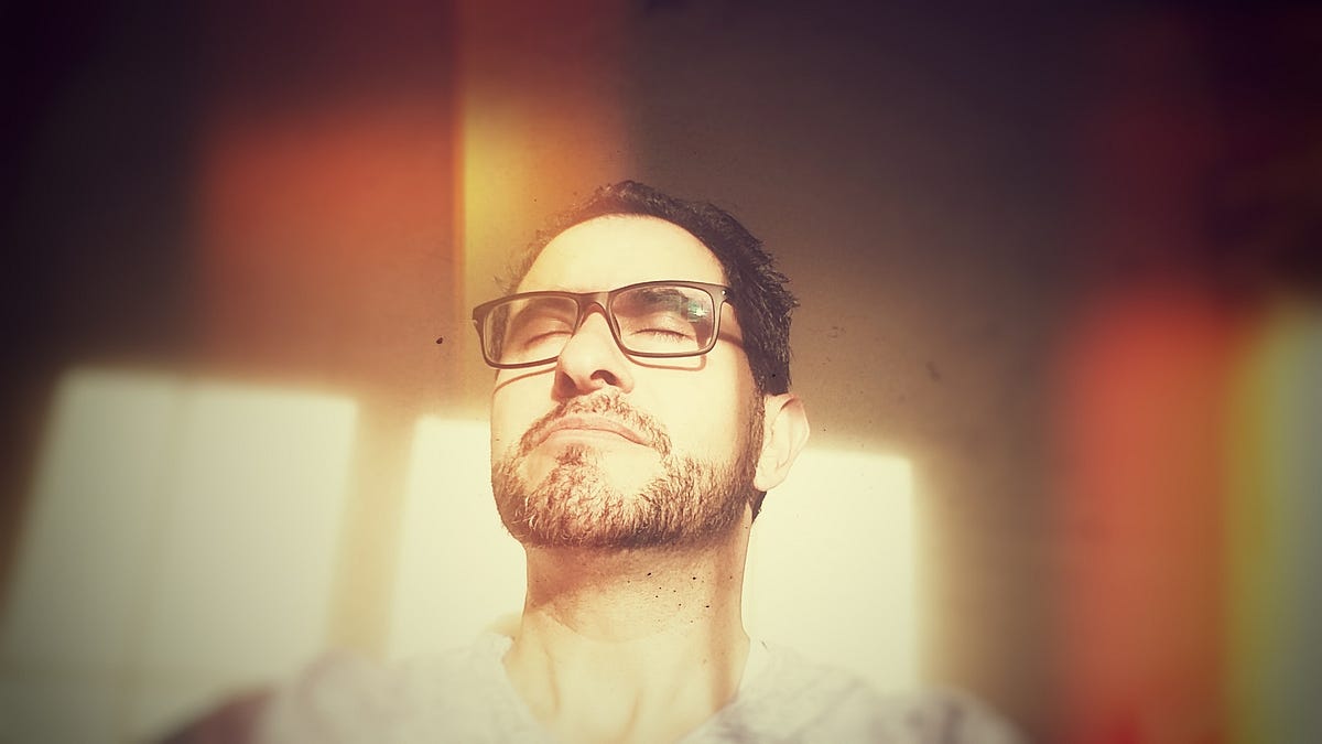 Examinarse. Mirarse a sí mismo por vanidad o por… by Diario de Jose