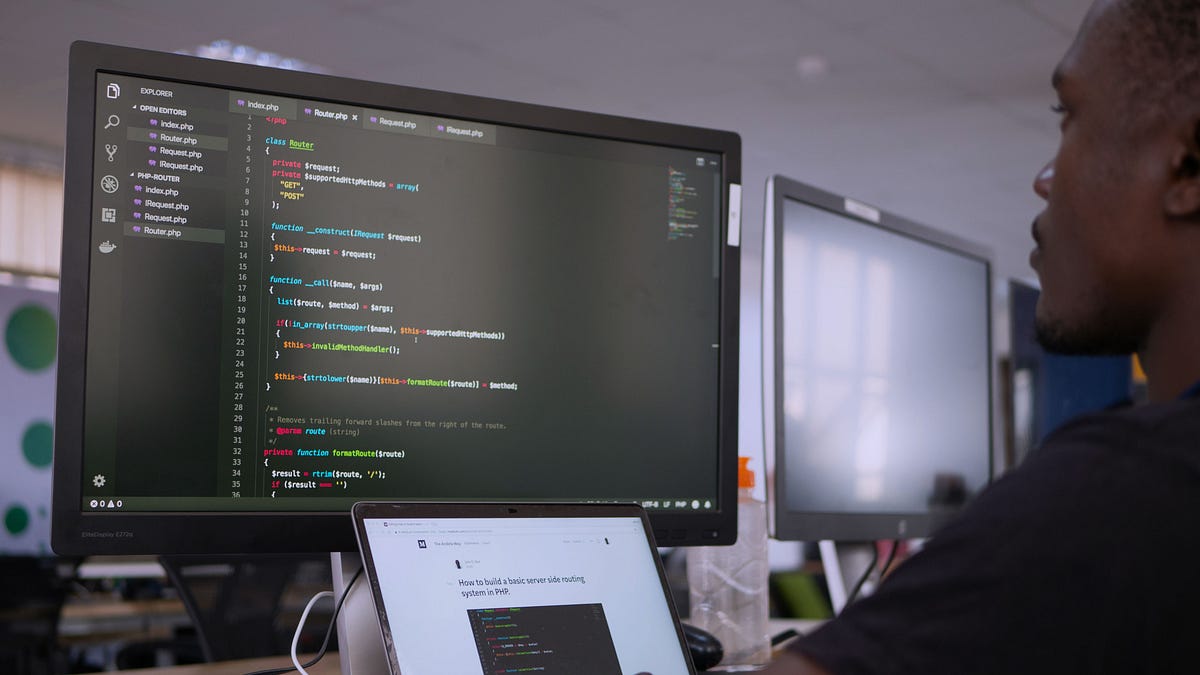 How to build a basic server side routing system in PHP. | by John O. Paul |  The Andela Way | Medium
