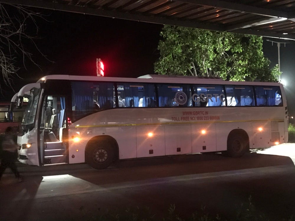 Review Bhavnagar Ahmedabad Gsrtc Volvo Bus Service By Neel Vadodaria Medium