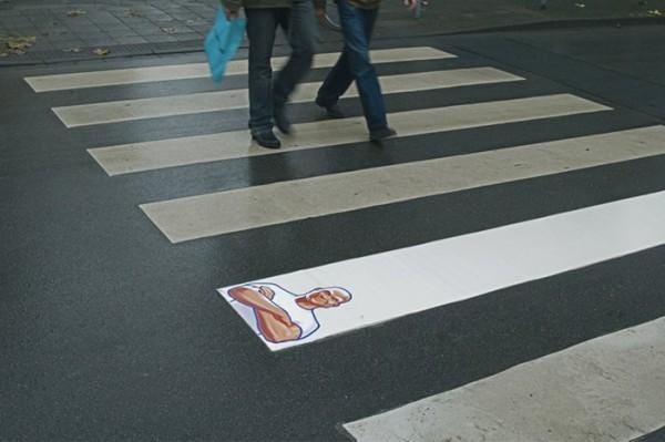5 Excellent Examples of Guerrilla Marketing | by Anna Klawitter | Better  Marketing