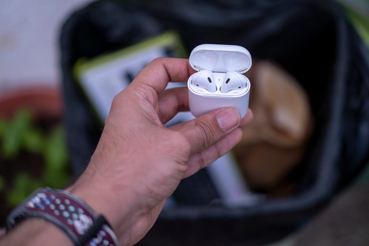 AirPods suck. But I still buy them. | by Ibrahim Al Balushi | Bootcamp