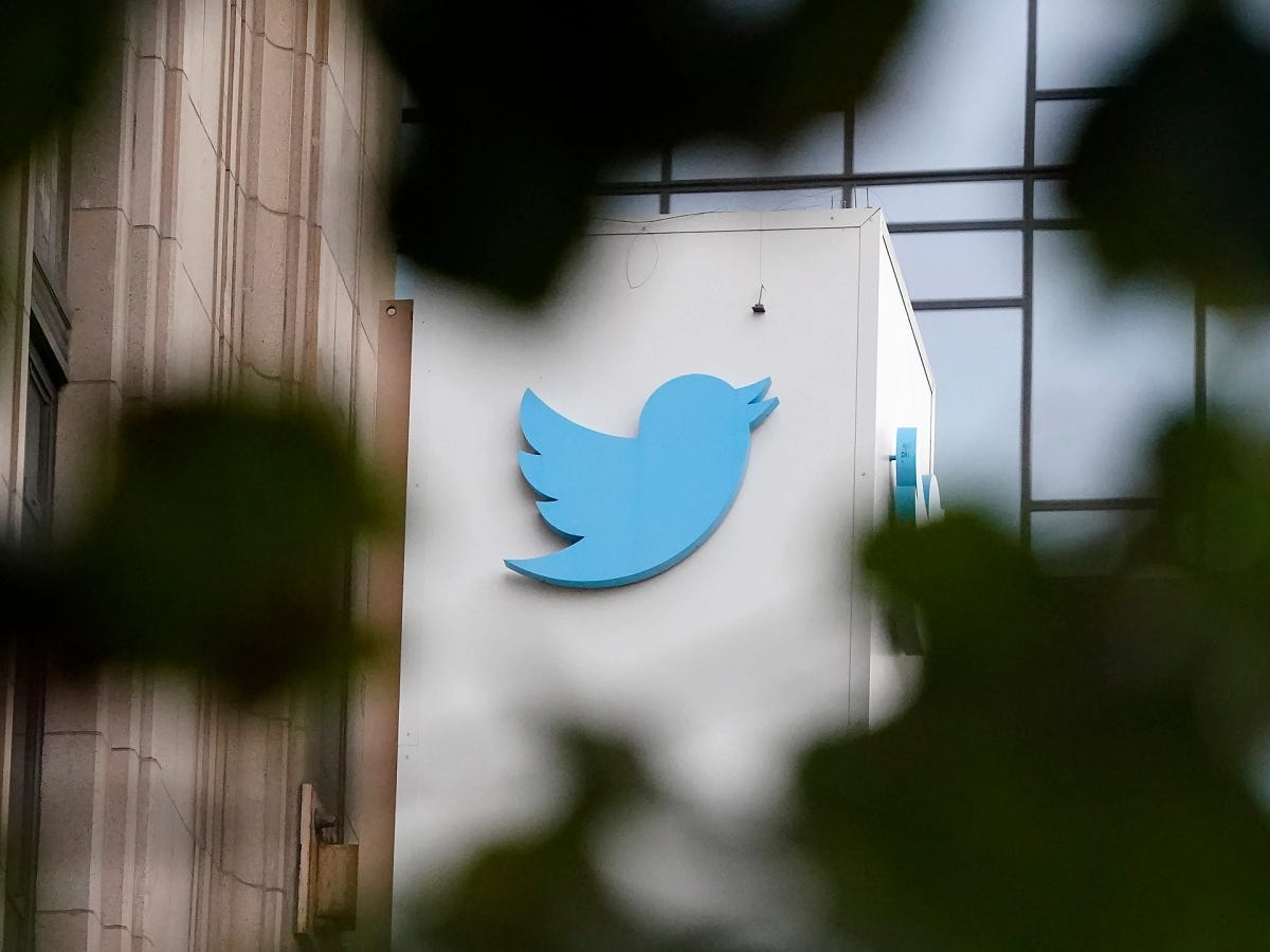 Al Jazeera: Twitter Under Fire for Allegedly Censoring Palestinian Public Figures