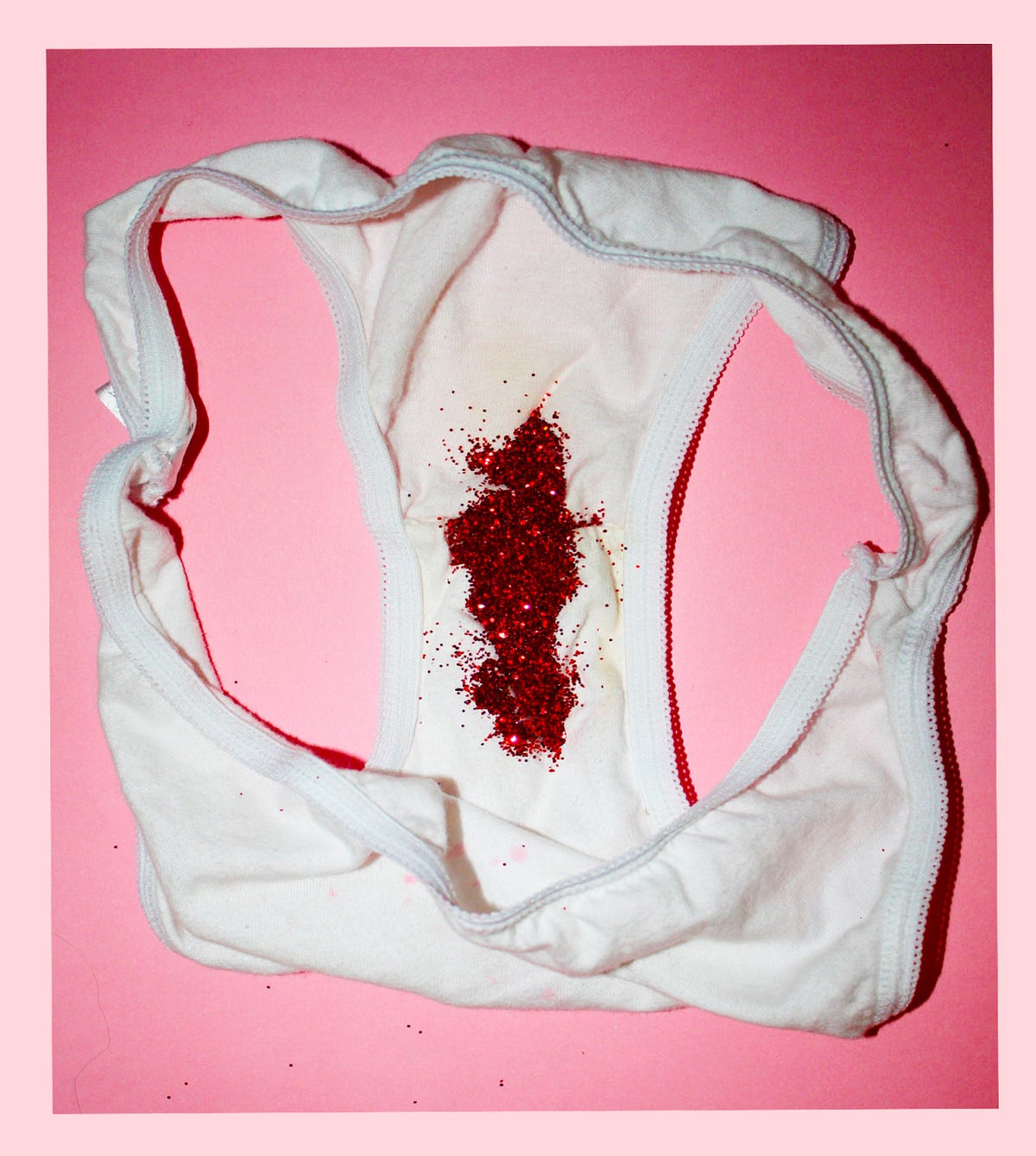 Sobre A Imposicao Da Feminilidade E Meus Anos Embaracosos Na Pre Adolescencia By Thaissa Medium