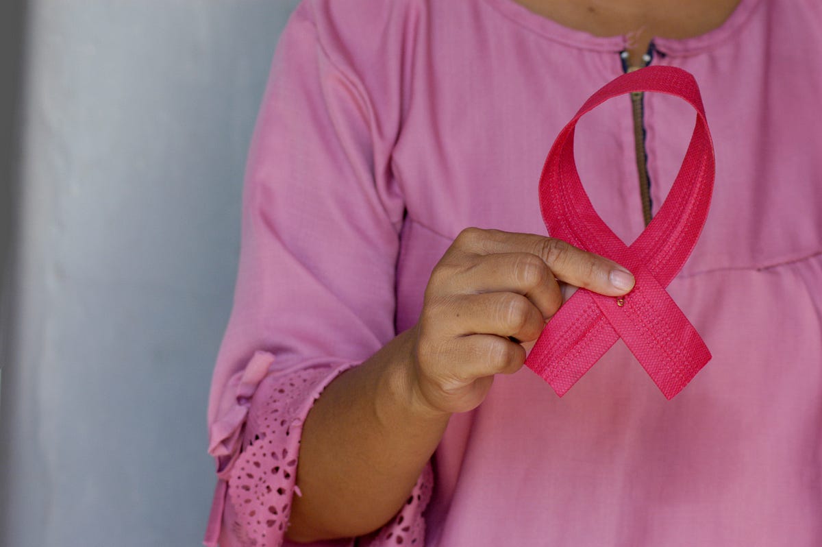 Outubro Rosa — um guia sobre o câncer de mama