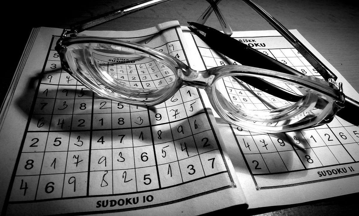 Solving Sudoku with AI. I'm currently a teaching assistant for… | by Justin  Svegliato | Towards Data Science