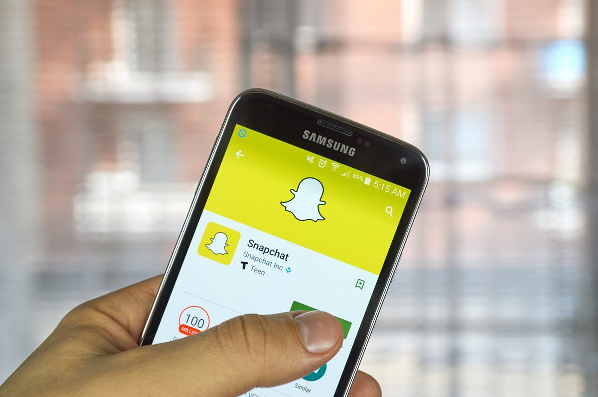 These 10 Hacks Will Make You(r) Snapchat Adds (Look) Like A Professional