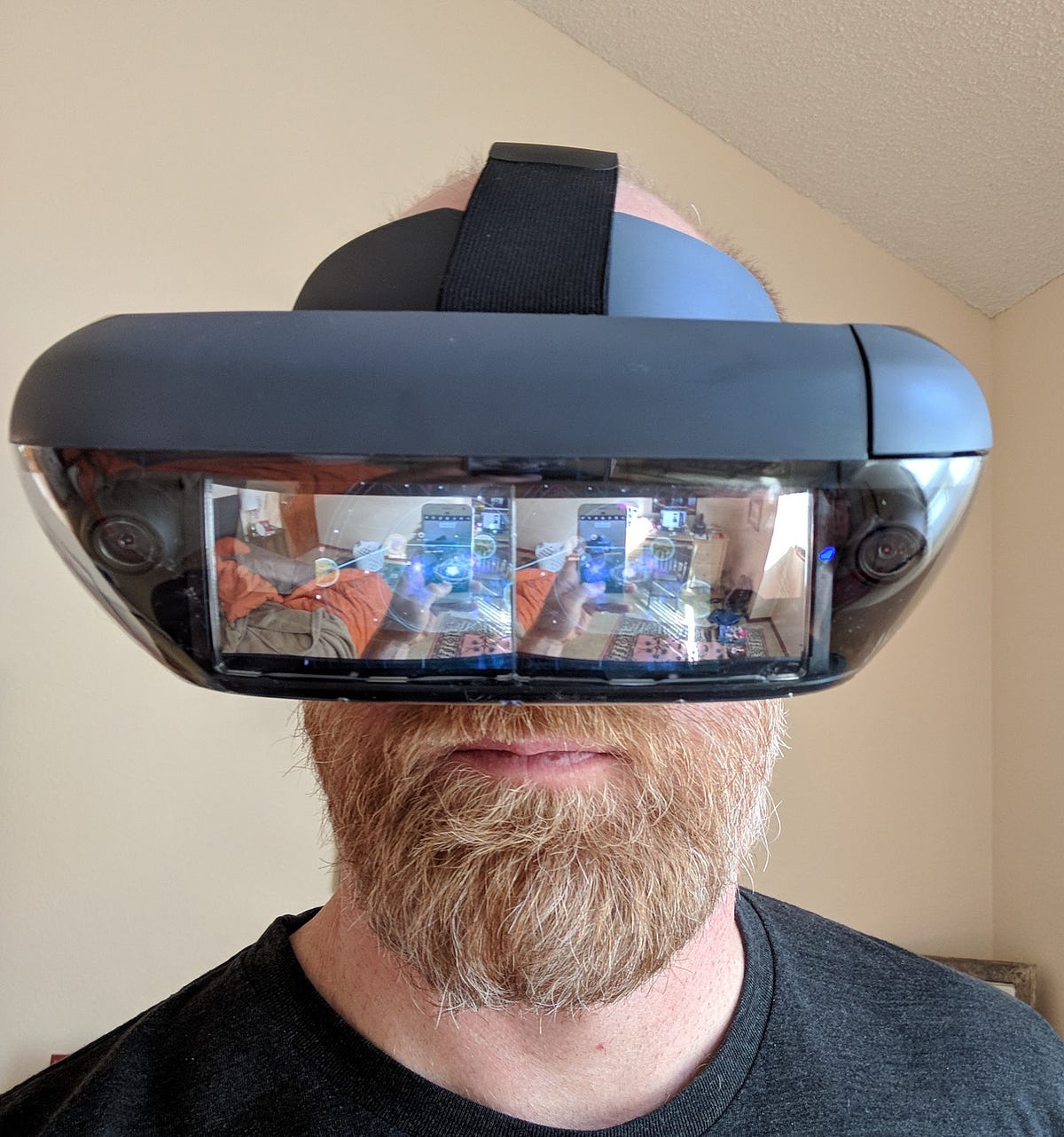How Augmented Reality Headsets Work Diving into Different Optical