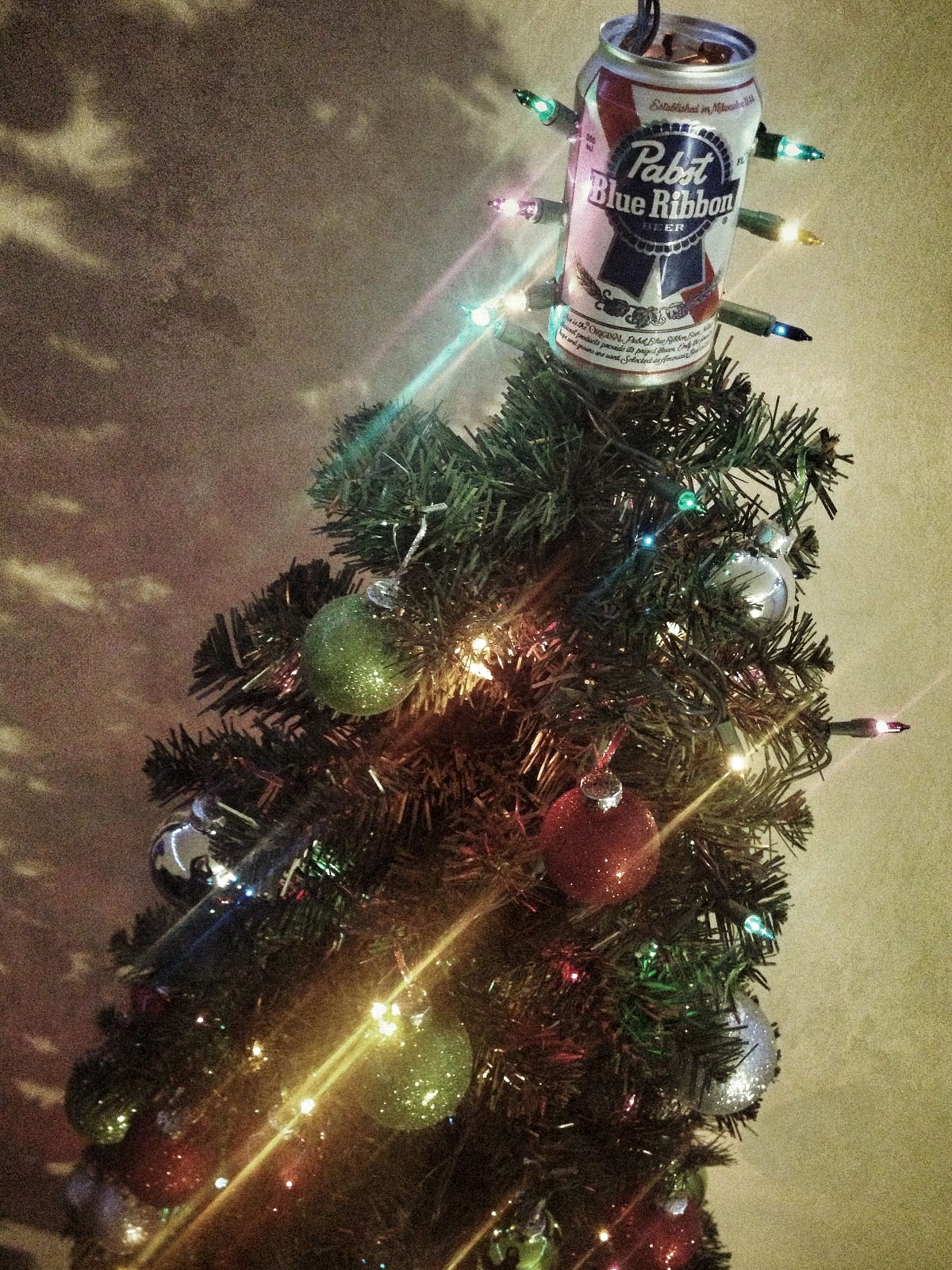 o tannenbaum. i’d fallen asleep. there were only 6, 7… by Rick Berlin