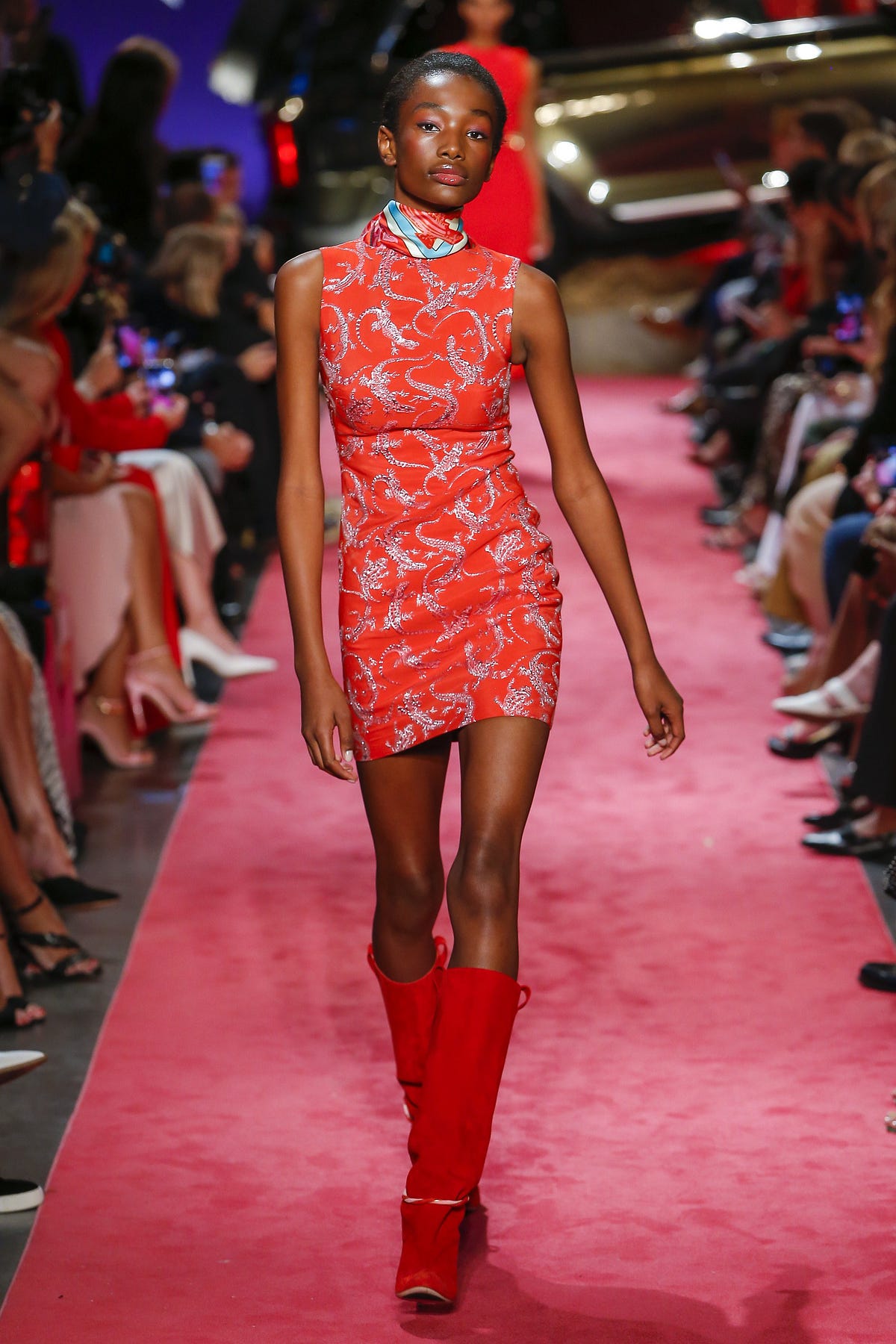 2019 Fashion Color Trend: Color of the Year - Living Coral