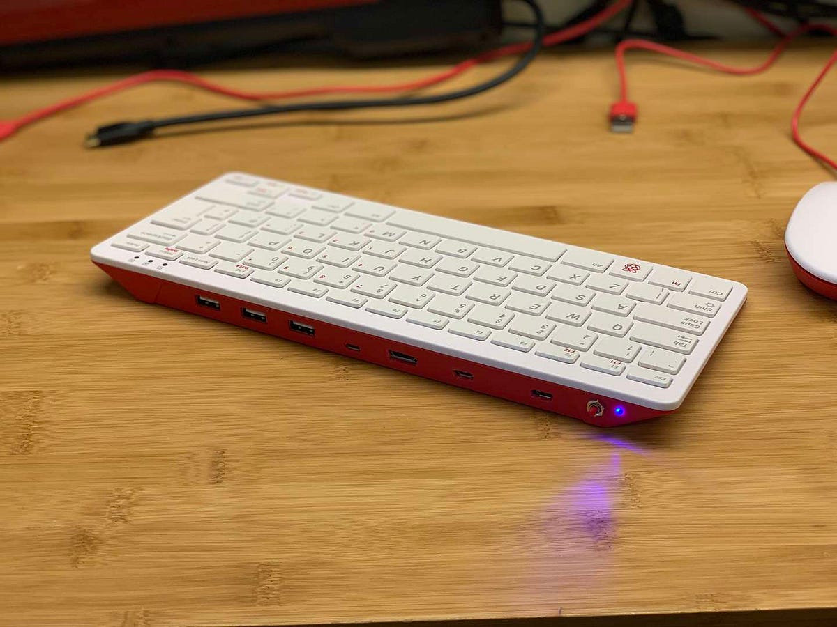How to Put a Raspberry Pi Inside the Official Raspberry Pi Keyboard ...