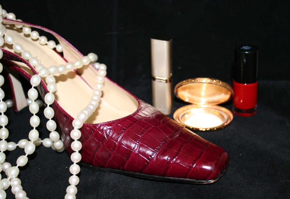 show me payless shoes