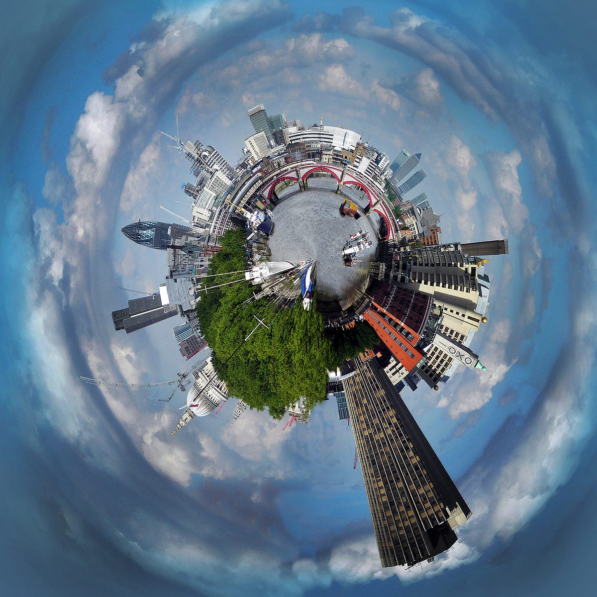 Autopano