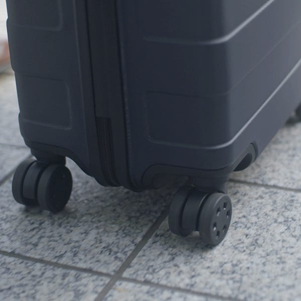 muji 104l suitcase