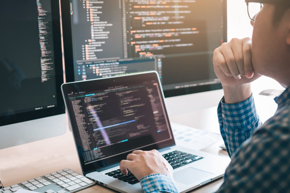 Tech Companies Where Software Engineers Make Totally Insane Salaries | by  Nick Kolakowski | Dice Insights | Medium
